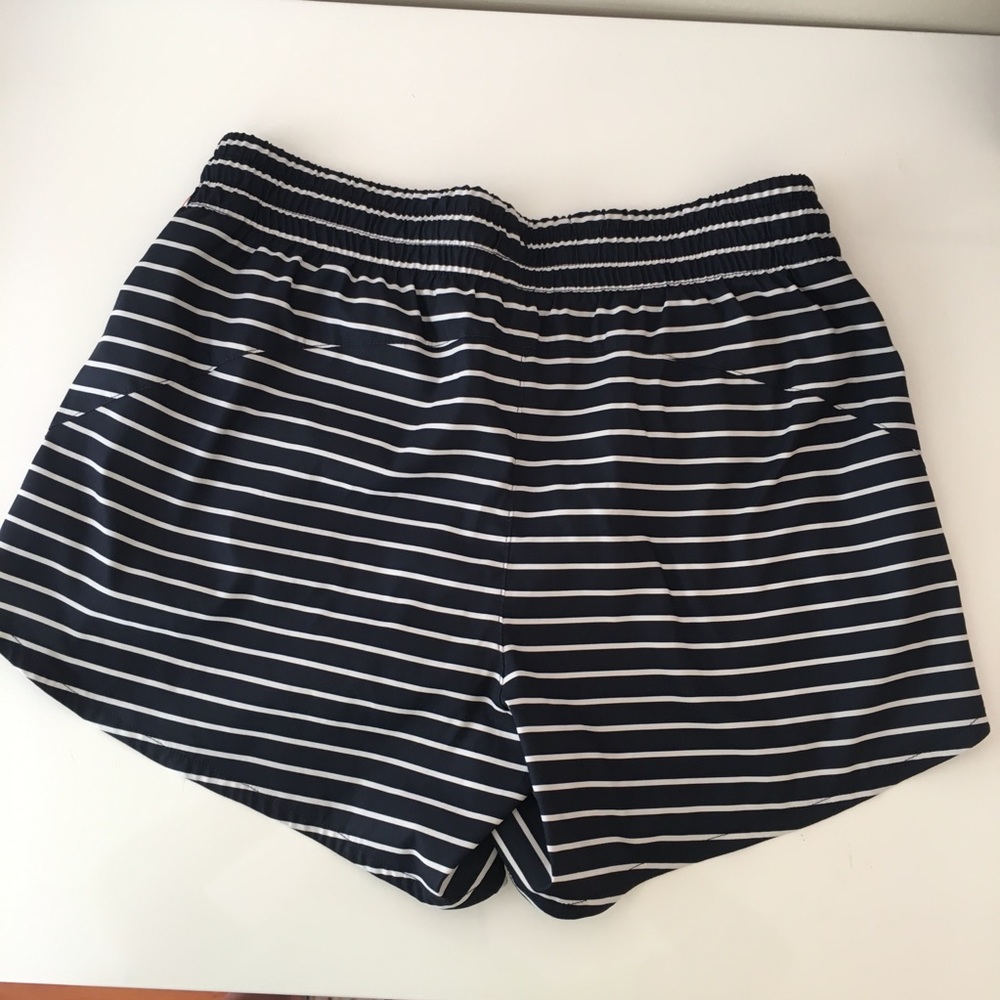 Athleta Racer Run Short - Picture 3 of 6